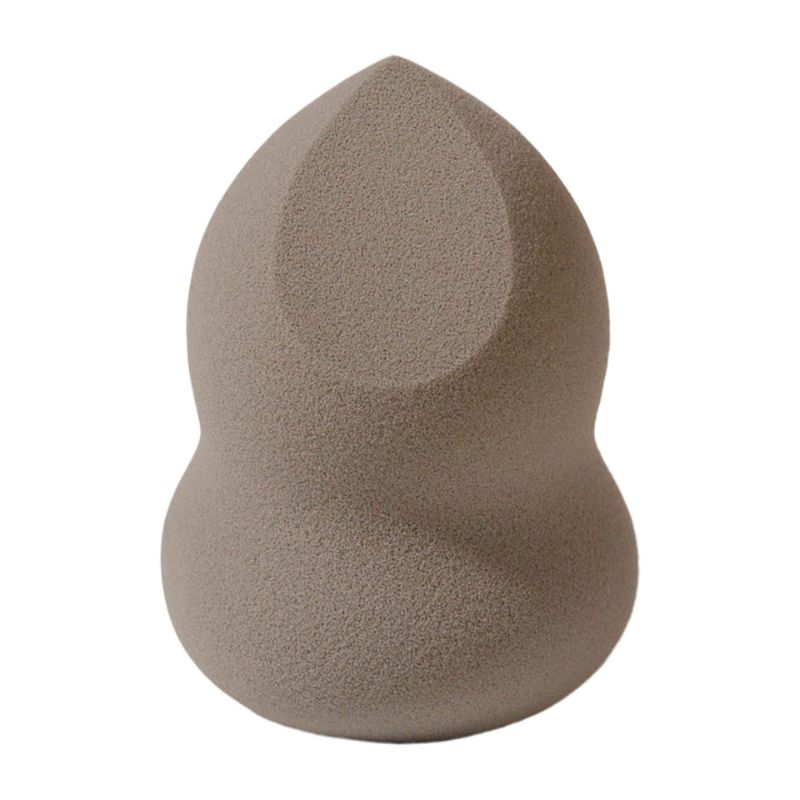 dark-gray-angled-cut-teardrop-cosmetic-sponge Sleek dark gray angled-cut teardrop cosmetic sponge ensures stain resistance while providing flawless coverage. Suitable for all skin tones. Supplied by GMP-certified manufacture