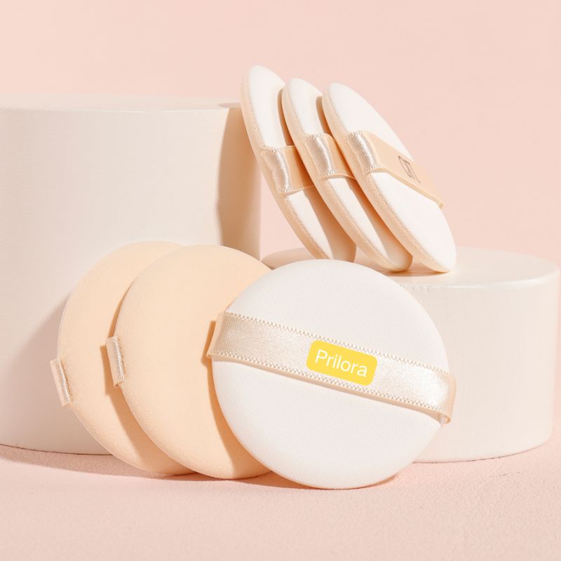 Inclusive-tone air cushion puff developed for global shade-matching systems. Zero color transfer and skin-neutral finish — supplied to clean-beauty brands in North America, EU, and Southeast Asia.