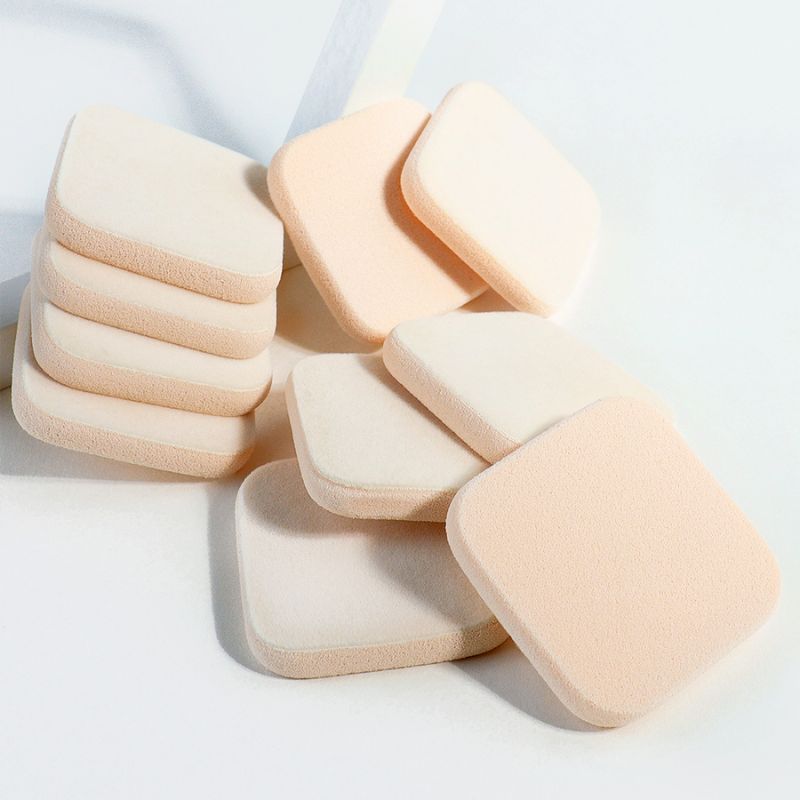 powder-series-compact-puff-plush-beige Ultra-slim compact puff for modern thin compacts in beige. High-density core prevents deformation during use — suitable for automated filling lines.