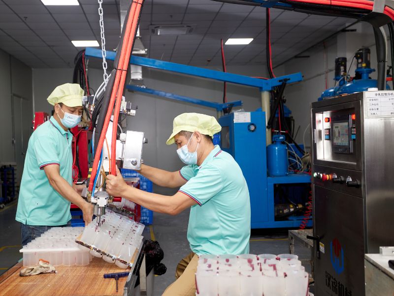 Rigorous quality inspection of cosmetic sponges to ensure softness, durability, and hygiene standards.